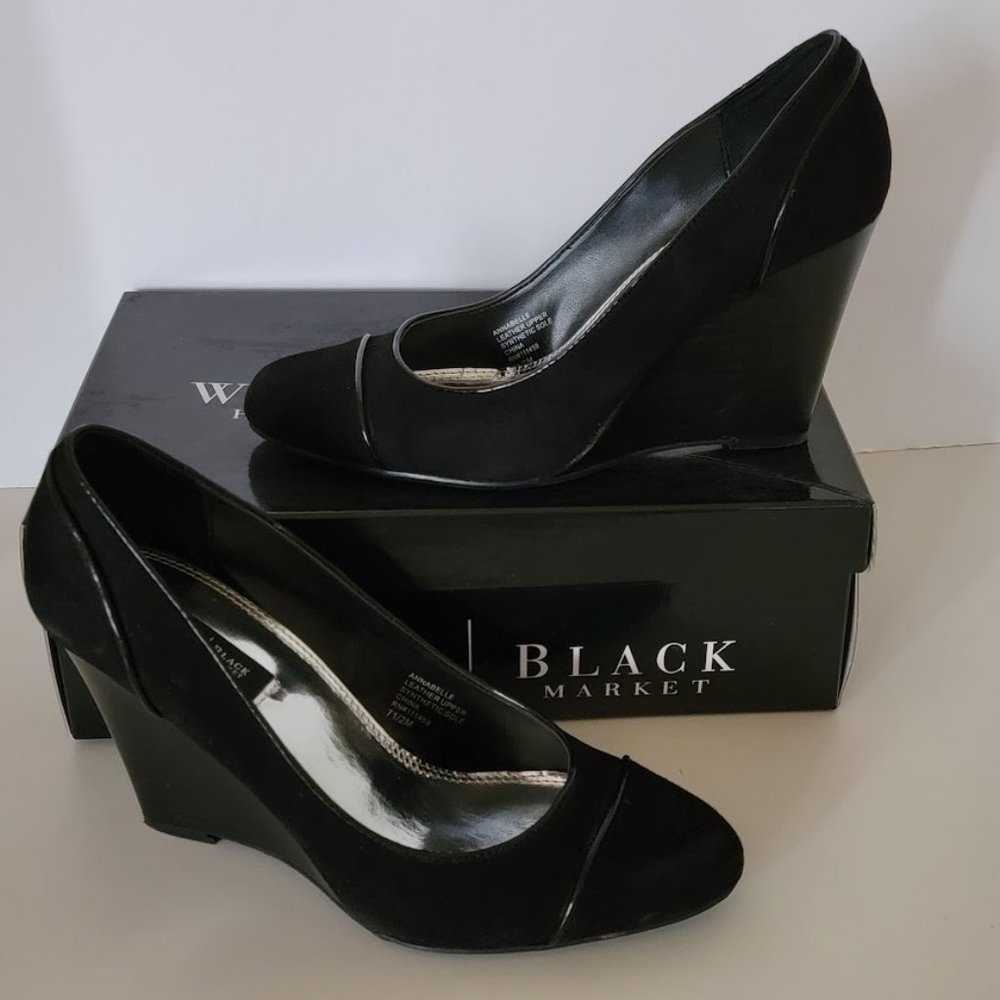 WHBM Annabelle Wedge Black Suede with Patent Leather Trim Shoes size 7.5